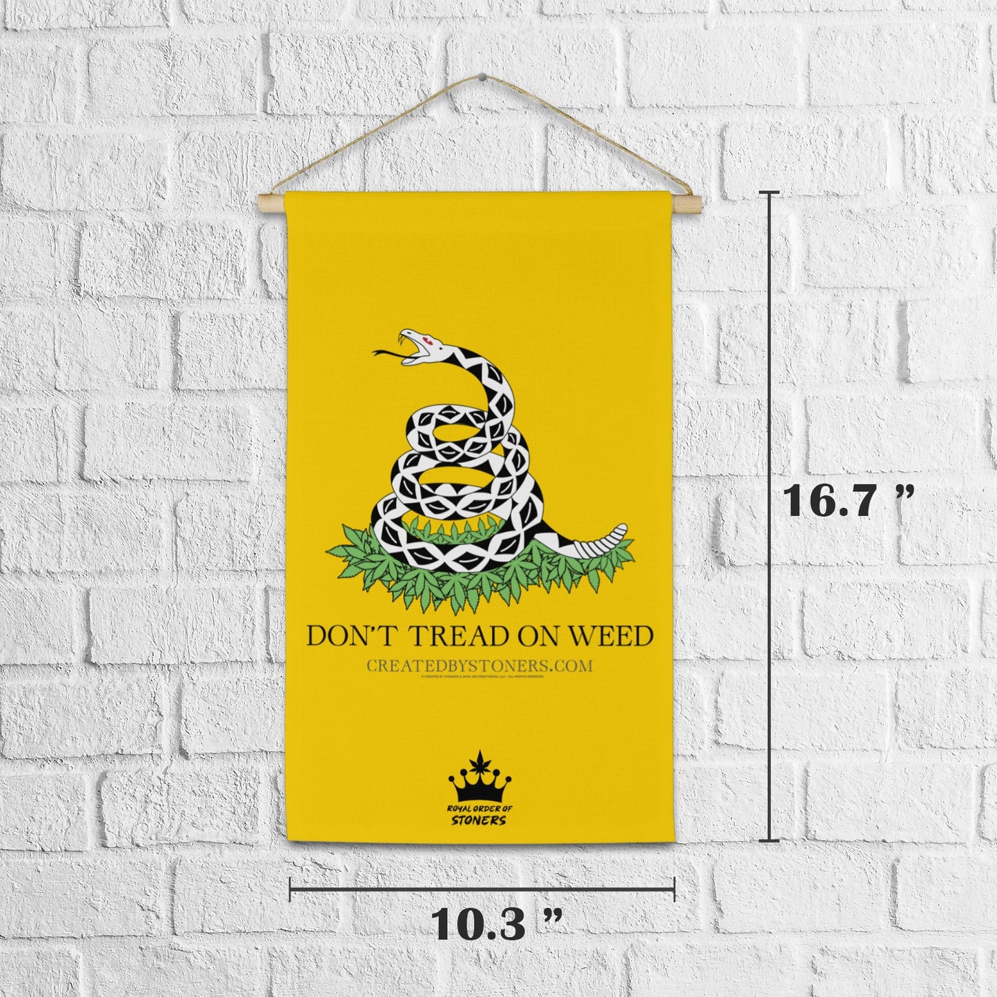 Don't Tread On Weed Linen Wall Poster - Gold Linen Hanging Poster (without Fringe)