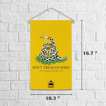 Don't Tread On Weed Linen Wall Poster - Gold Linen Hanging Poster (without Fringe)